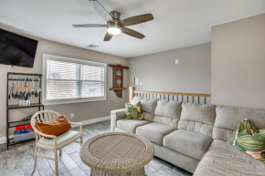 Bright Duplex Condo Walk to Brigantine Beach!